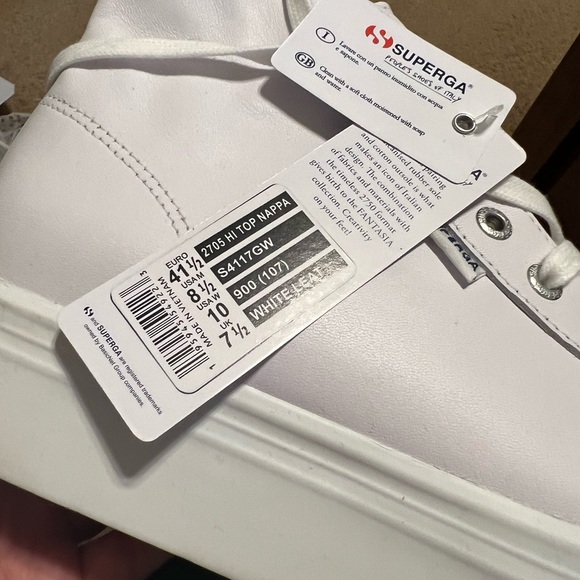 Women’s Size 10 US Superga leather white high top shoes - Picture 3 of 4